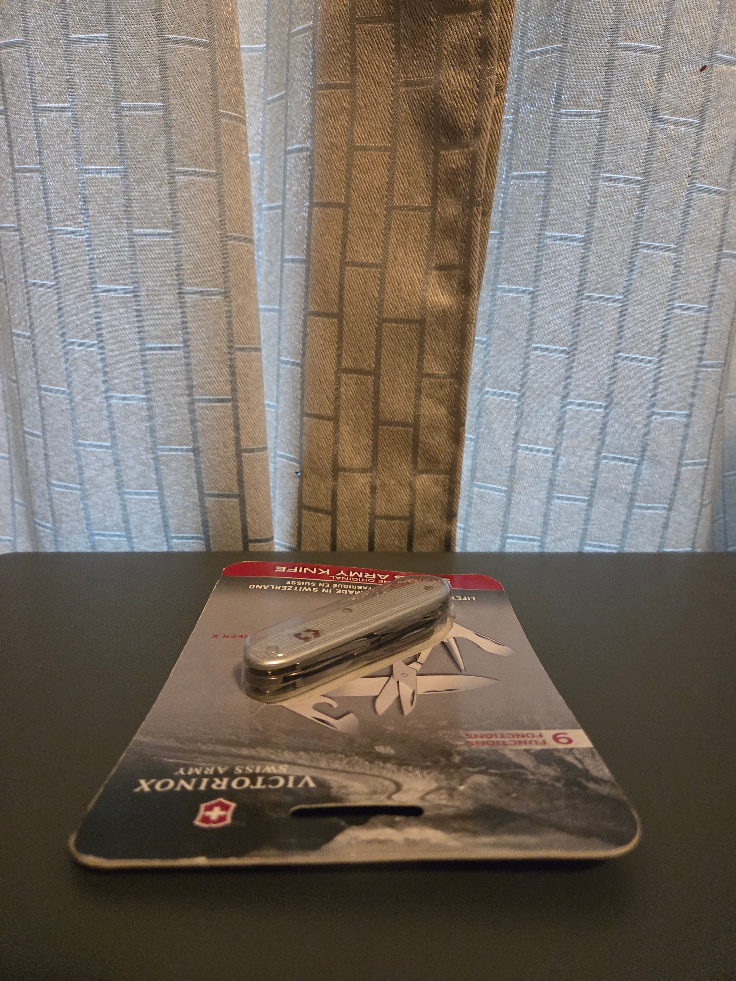 Victorinox Swiss Army Pioneer X Silver Alox Knife 9 Function Multi Tool 0.8231.26-X3 Sealed