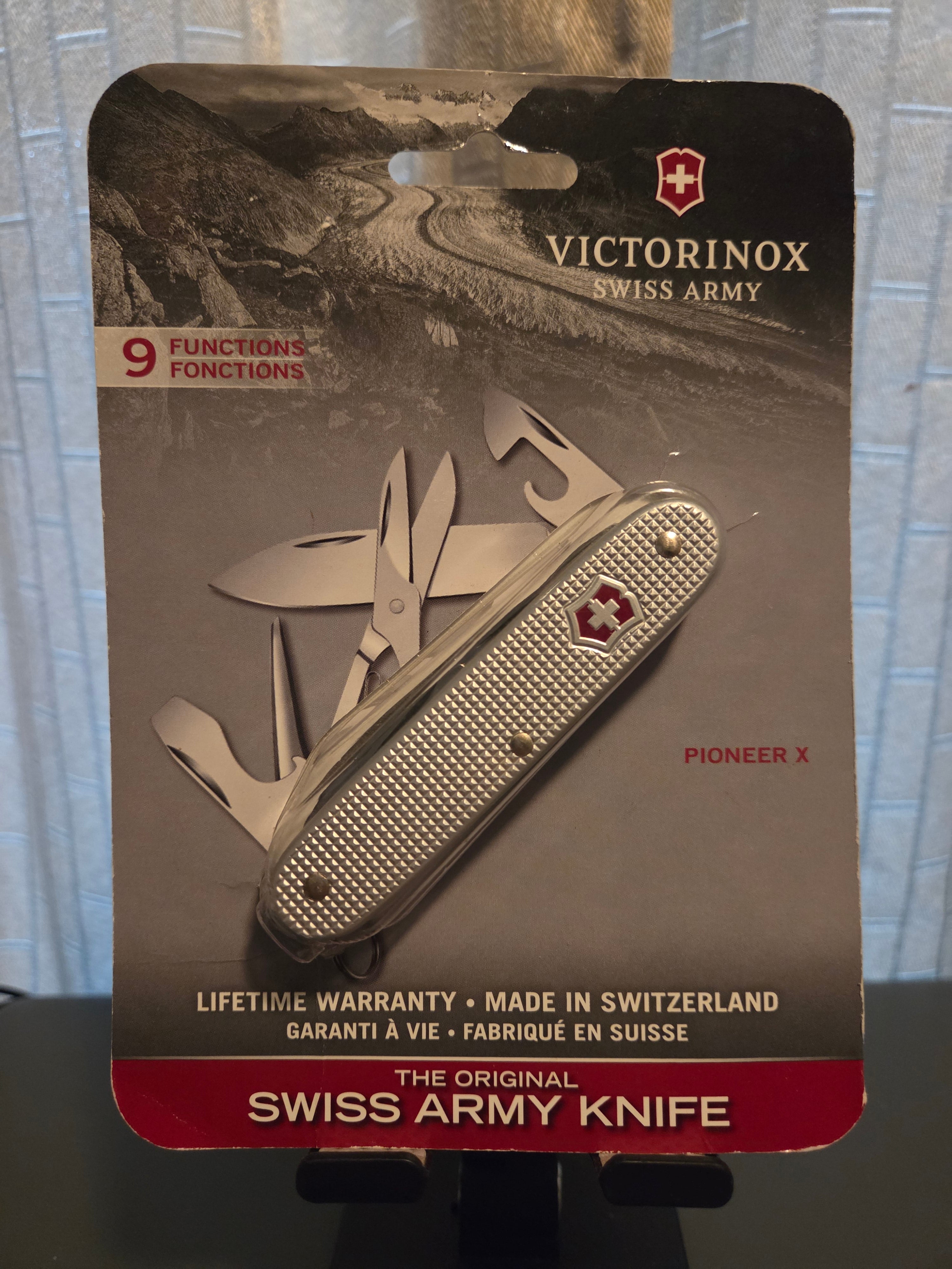 Victorinox Swiss Army Pioneer X Silver Alox Knife 9 Function Multi Tool 0.8231.26-X3 Sealed